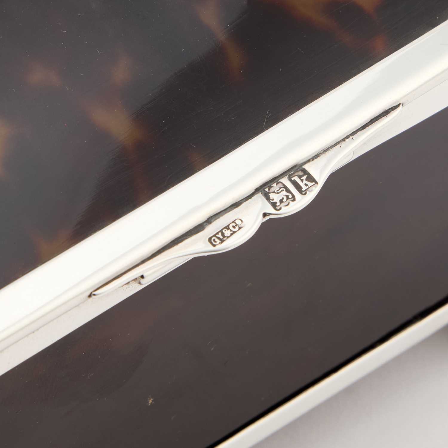 Lot 447 - AN EDWARDIAN SILVER-MOUNTED TORTOISESHELL