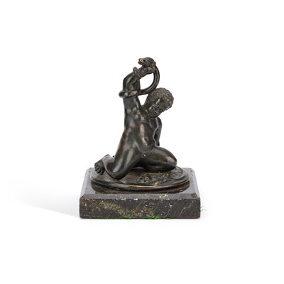 Lot 929 - AFTER THE ANTIQUE, A BRONZE FIGURE OF THE INFANT HERCULES STRANGLING SNAKES