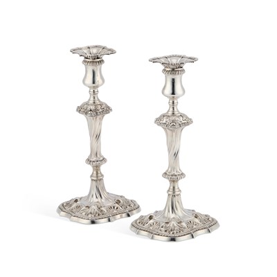 Lot 547 - A PAIR OF GEORGE III SILVER CANDLESTICKS