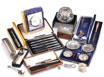 Lot 1282 - A COLLECTION OF SILVER AND PLATE