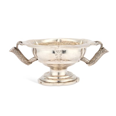 Lot 267 - A 19TH CENTURY RUSSIAN SILVER BOWL