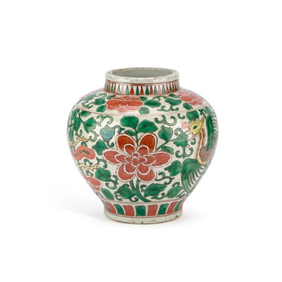 Lot 166 - A CHINESE FAMILLE VERTE BALUSTER VASE