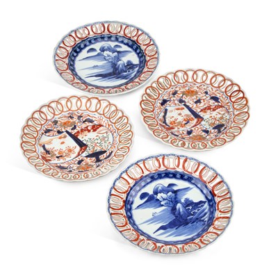 Lot 121 - FOUR JAPANESE IMARI RIBBON PLATES