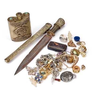 Lot 333 - A GROUP OF COSTUME JEWELLERY TOGETHER WITH DAGGER AND FLASK