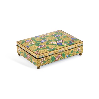 Lot 143 - A CHINESE CLOISONNE ENAMEL BOX