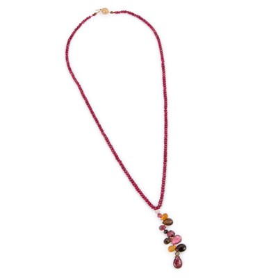 Lot 783 - A GEMSTONE BEAD NECKLACE