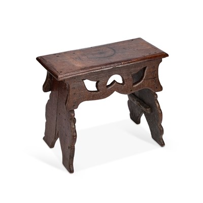 Lot 1074 - A 17TH CENTURY BOARDED OAK STOOL