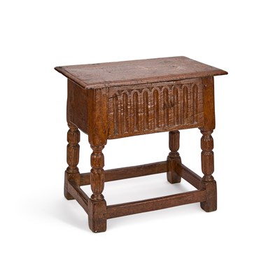 Lot 1109 - A JOINED OAK BOX STOOL