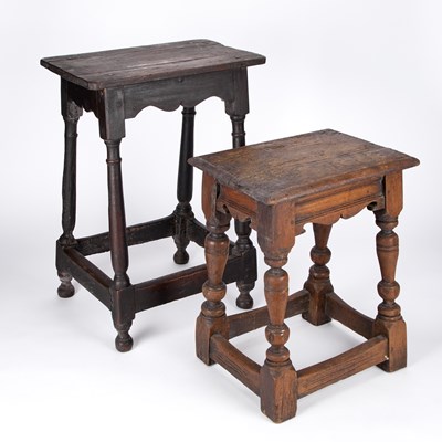 Lot 1016 - A 17TH CENTURY OAK JOINT STOOL