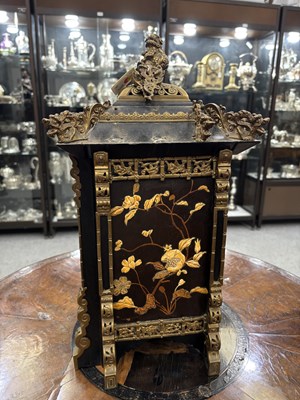 Lot 986 - A LATE 19TH CENTURY FRENCH BRASS-MOUNTED LACQUER AND SHIBAYAMA MANTEL CLOCK