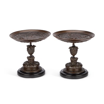 Lot 922 - A PAIR OF 19TH CENTURY FRENCH BRONZE TAZZE