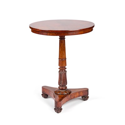 Lot 1065 - A REGENCY ROSEWOOD OCCASIONAL TABLE