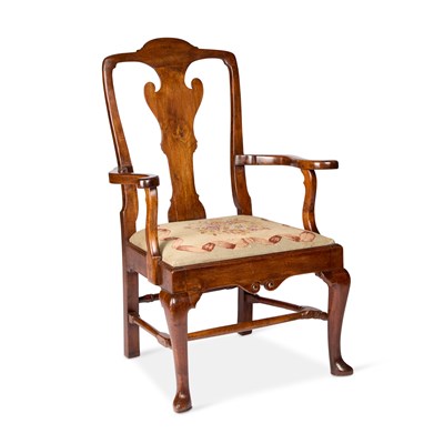 Lot 1018 - AN 18TH CENTURY WALNUT OPEN ARMCHAIR