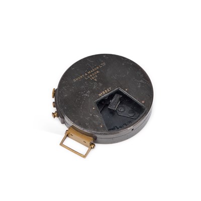 Lot 32 - A BRITISH MILITARY ISSUE CLINOMETER