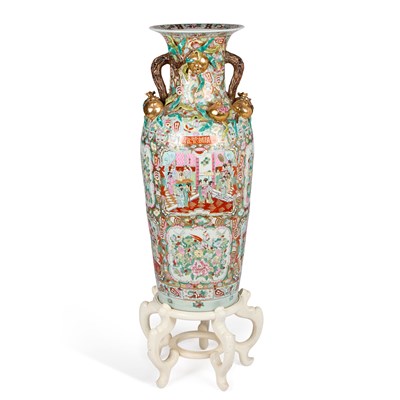 Lot 145 - A HUGE CHINESE FAMILLE ROSE FLOOR VASE