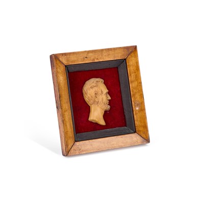 Lot 876 - A WAX PROFILE BUST PORTRAIT OF ABRAHAM LINCOLN