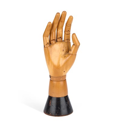 Lot 1137 - A 20TH CENTURY ARTIST'S WOODEN LAY HAND