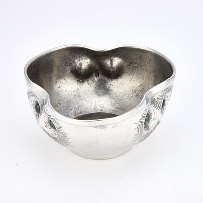 Lot 278 - A LIBERTY & CO TUDRIC PEWTER 'OWL' BOWL