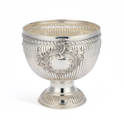 Lot 332 - A HUGE ELIZABETH II SCOTTISH SILVER PUNCH BOWL