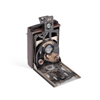 Lot 894 - A NEWMAN & GUARDIA NEW SPECIAL SIBYL FOLDING CAMERA