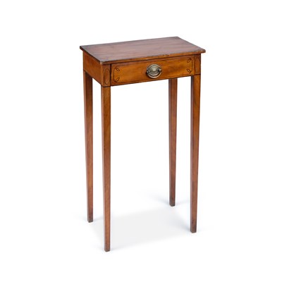 Lot 1095 - A SMALL GEORGE III EBONY-STRUNG MAHOGANY SIDE TABLE