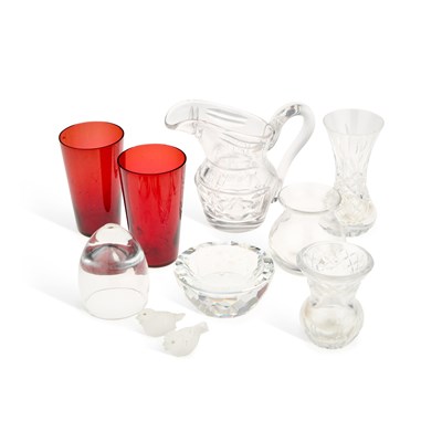 Lot 47 - A GROUP OF GLASS