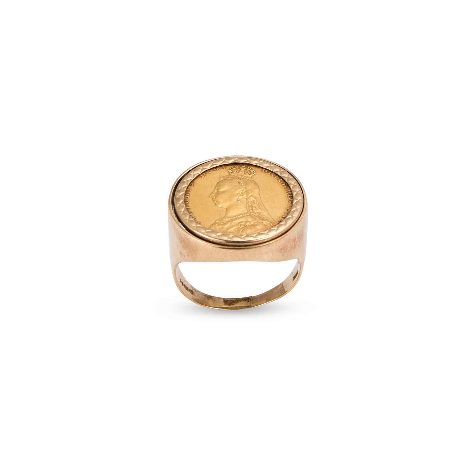 Lot 1030 - A QUEEN VICTORIA 1892 FULL SOVEREIGN COIN 9 CARAT GOLD RING