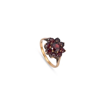 Lot A 9 CARAT GOLD GARNET CLUSTER RING