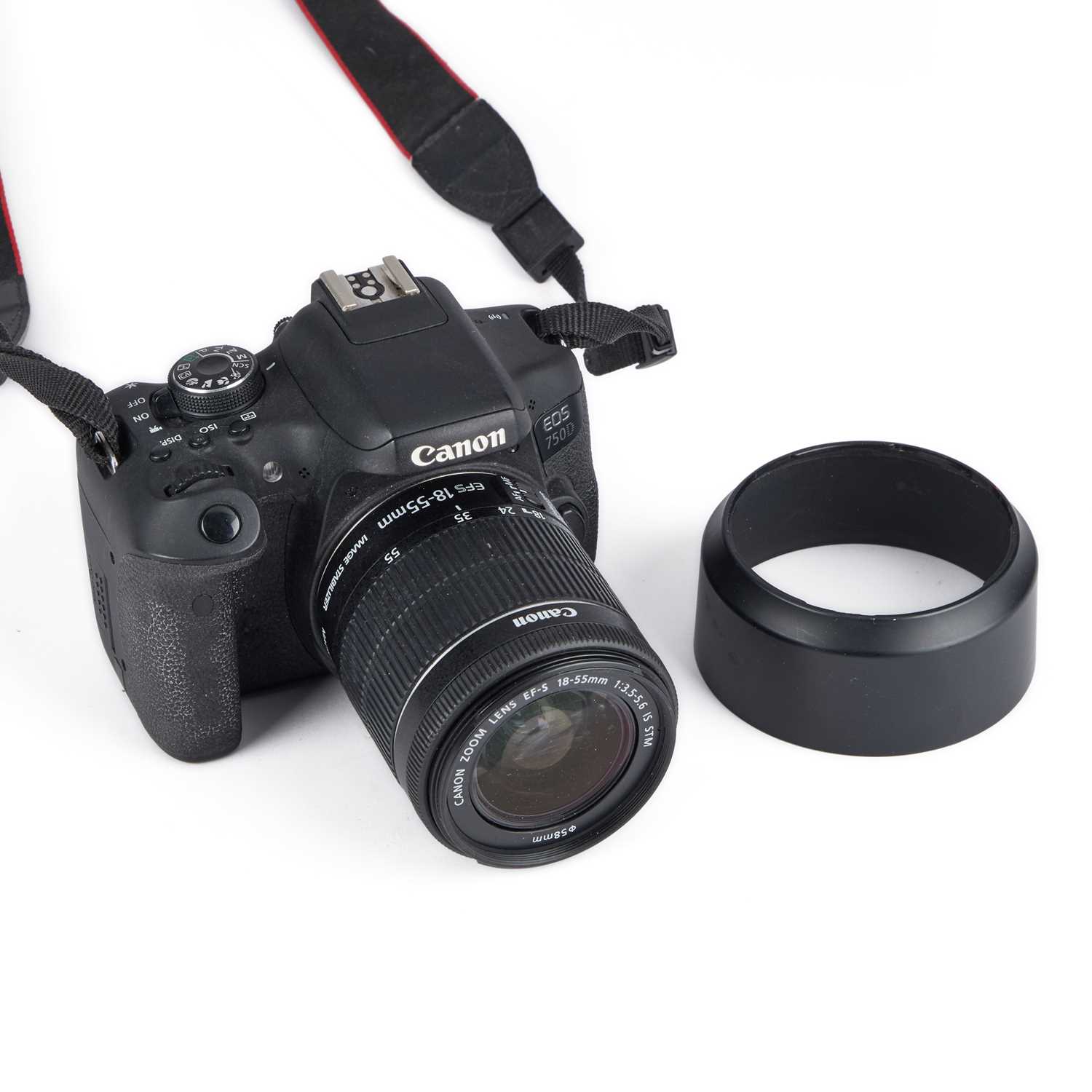 Lot 318 - A CANON EOS 750D DSLR CAMERA