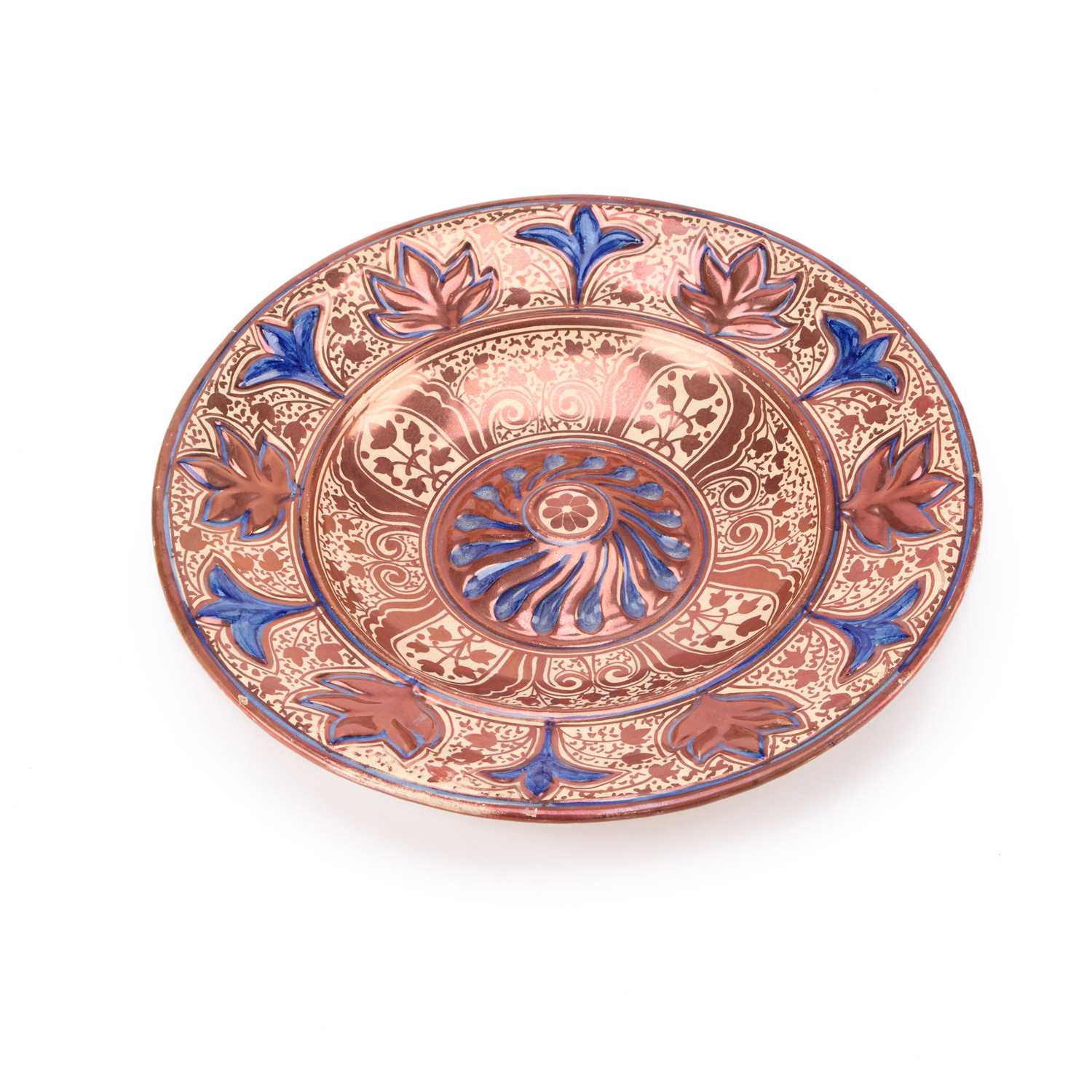 Lot 111 - A HISPANO-MORESQUE TYPE LUSTRE-DECORATED CHARGER
