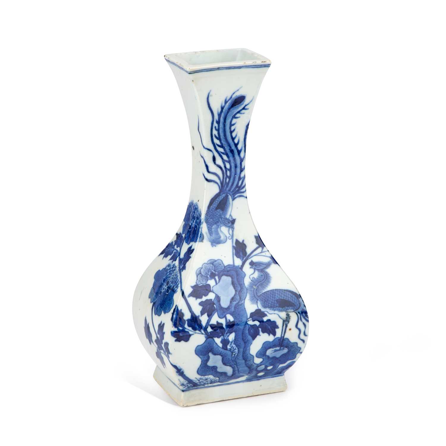 Lot 228 - A CHINESE BLUE AND WHITE 'PHOENIX' VASE