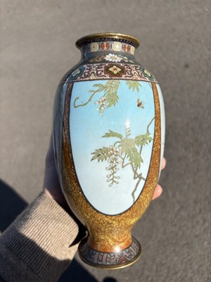 Lot 239 - A JAPANESE CLOISONNÉ ENAMEL VASE