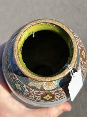 Lot 239 - A JAPANESE CLOISONNÉ ENAMEL VASE