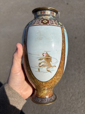 Lot 239 - A JAPANESE CLOISONNÉ ENAMEL VASE