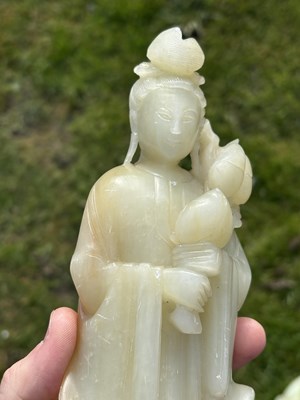 Lot 255 - A LARGE CHINESE JADE KORO
