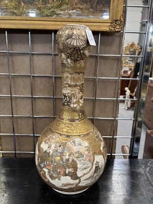 Lot 210 - A LARGE JAPANESE SATSUMA VASE