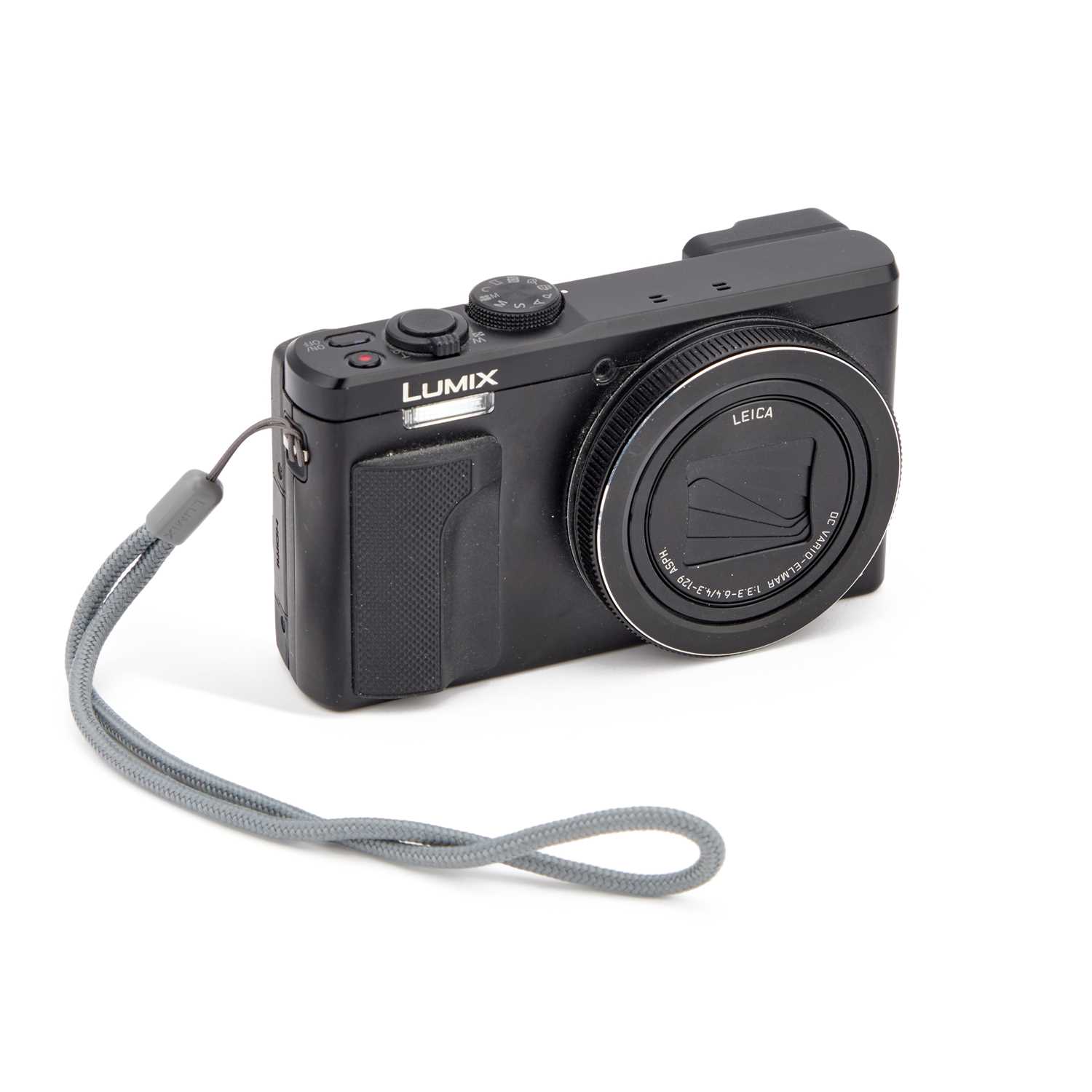 Lot 755 - A PANASONIC LUMIX DMC-TZ80 DIGITAL CAMERA