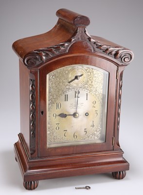 Lot 411 - AN EARLY 20TH CENTURY MAHOGANY DOUBLE FUSEE MANTEL CLOCK