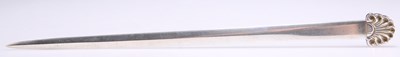 Lot 1196 - A GEORGE III SILVER MEAT SKEWER