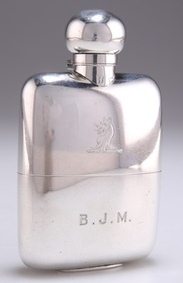 Lot 1359 - A VICTORIAN SILVER HIP-FLASK