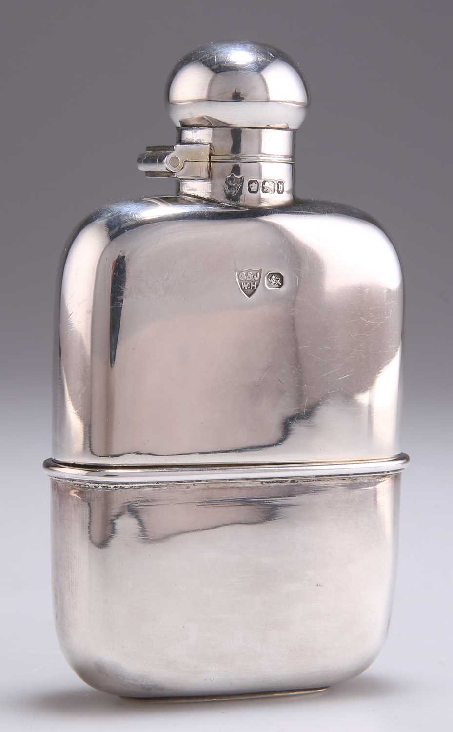 Lot 1341 - A VICTORIAN SILVER HIP-FLASK