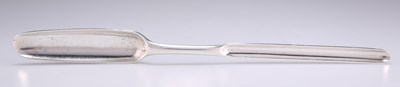 Lot 1171 - A GEORGE III SILVER MARROW SCOOP