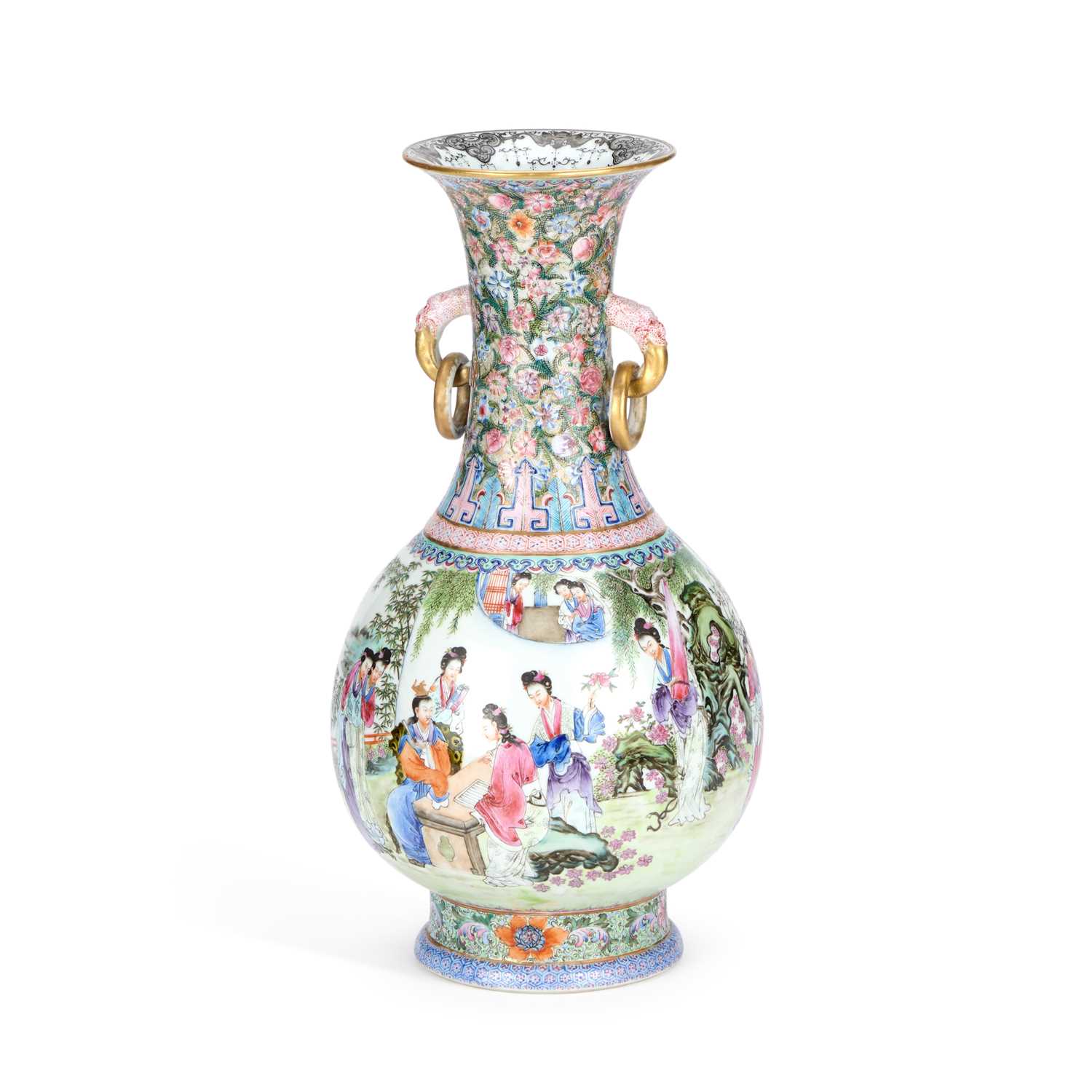 Lot 65 - A CHINESE FAMILLE ROSE PORCELAIN VASE