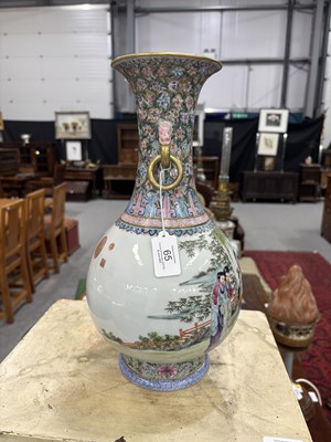 Lot 65 - A CHINESE FAMILLE ROSE PORCELAIN VASE