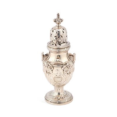 Lot 363 - AN EARLY GEORGE III SILVER CONDIMENT VASE OF CASTER FORM