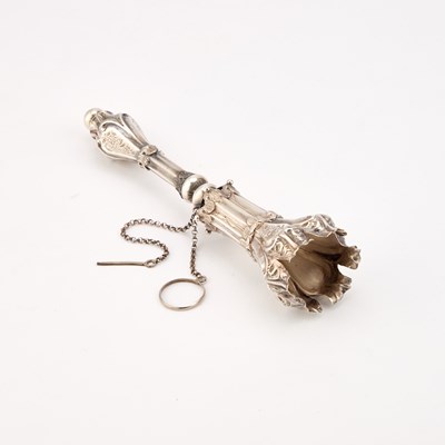 Lot 232 - A LARGE 19TH CENTURY CONTINENTAL SILVER POSY HOLDER