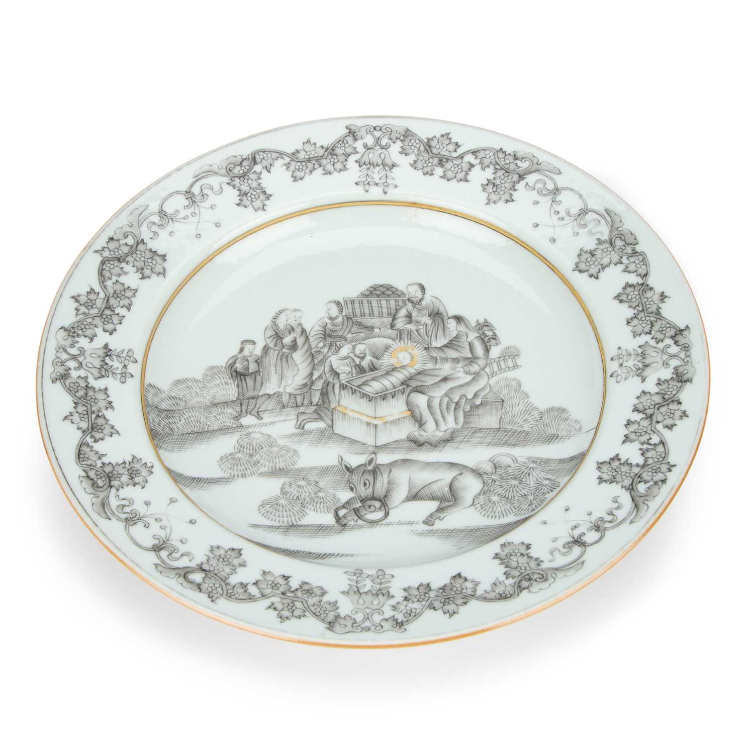 Lot 95 - A CHINESE GRISAILLE AND GILT DECORATED 'NATIVITY' PLATE