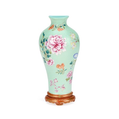 Lot 64 - A CHINESE FAMILLE ROSE 'FLORAL' WALL VASE