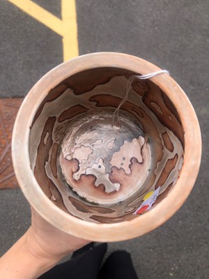 Lot 94 - A CHINESE PORCELAIN BRUSH POT