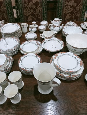 Lot 117 - AN EXTENSIVE COLLECTION OF CROWN DUCAL ORANGE TREE PATTERN CHINA